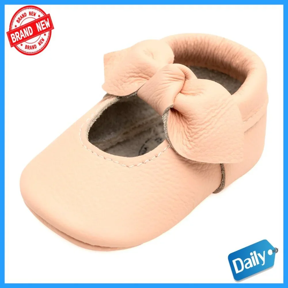 Genuine Leather Baby Mocc with Elastic Band, Stays On